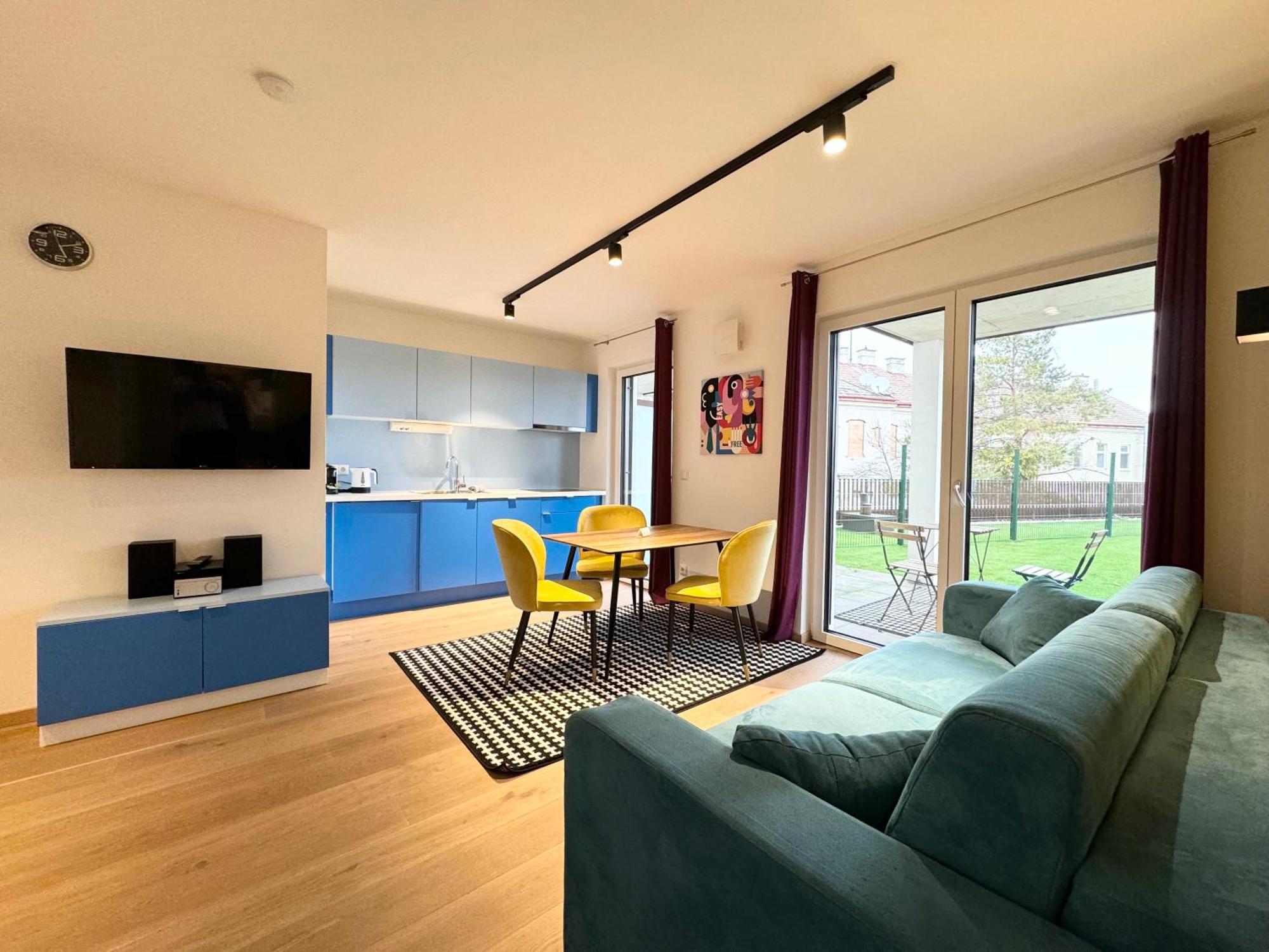 Wohnung Mit Terrasse + Parkplatz Vienna Esterno foto